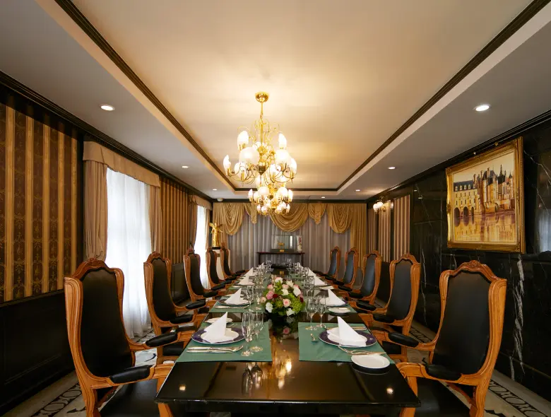 Private Room Image