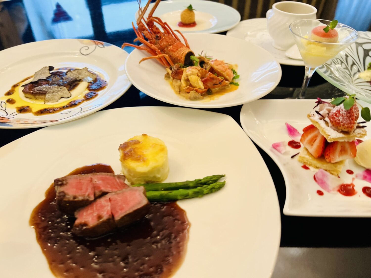 フランス料理【2025クリスマス コースS】33000円【期間 12月20日(土)~25日(木)】個室可 イメージ