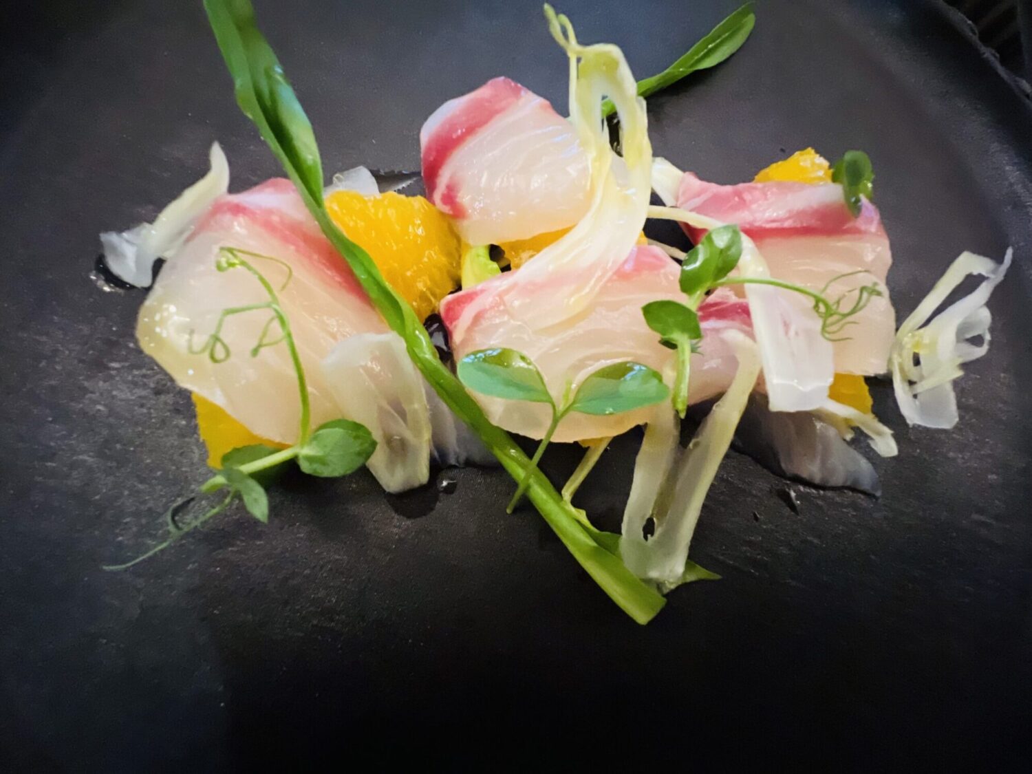 イタリア料理12/20(土)~12/25(木)期間限定【クリスマスコース B】白子のムニエルや黒毛和牛など★乾杯のシャンパン付★22000円※個室利用可(ディナータイム個室利用不可) イメージ